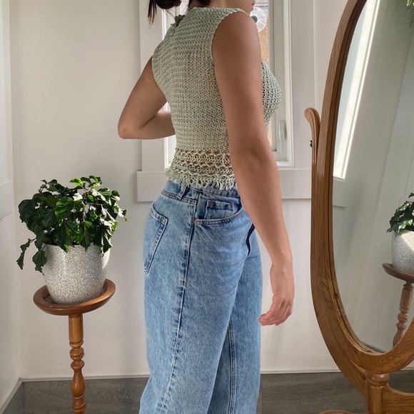 Crotchet top - Picture 2 of 9